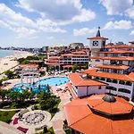 Helena Sands Sunny Beach