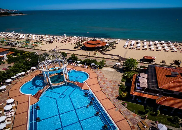 Semesteranläggning (resort) Helena Sands