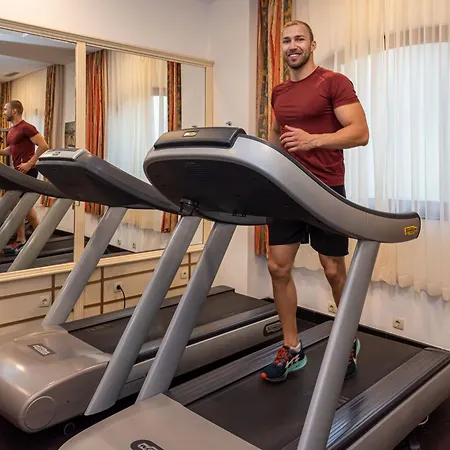 Helena Sands 5* Slantchev Briag