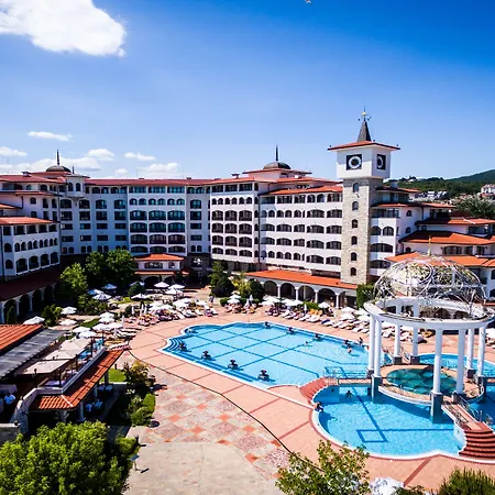 Complex Helena Sands 5*