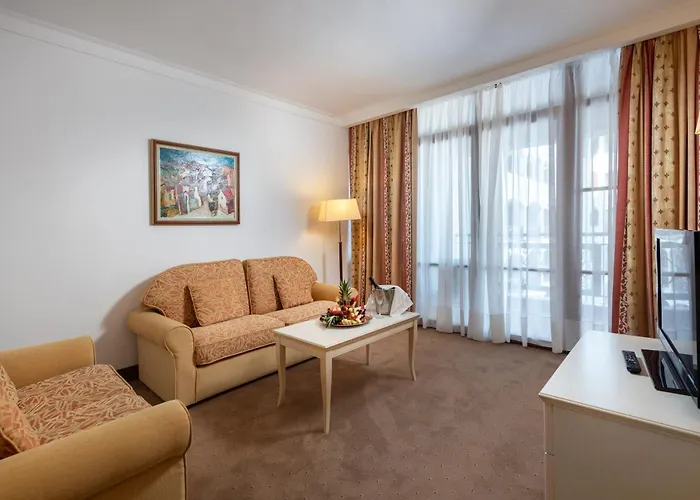 度假村 Helena Sands