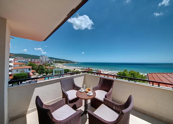 Helena Sands 度假村 5*