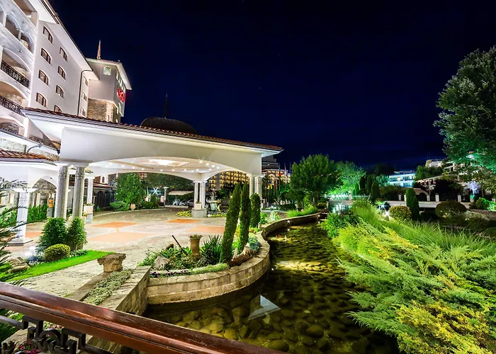 Helena Sands 度假村 阳光海滩