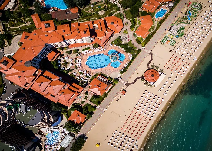 Helena Sands 度假村