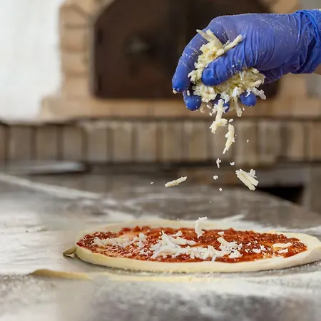 Helena Sands Курортный комплекс