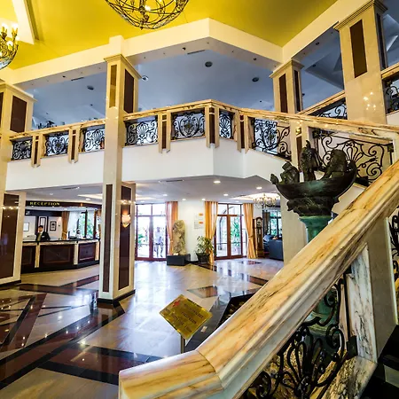 Helena Sands Курортный комплекс 5*